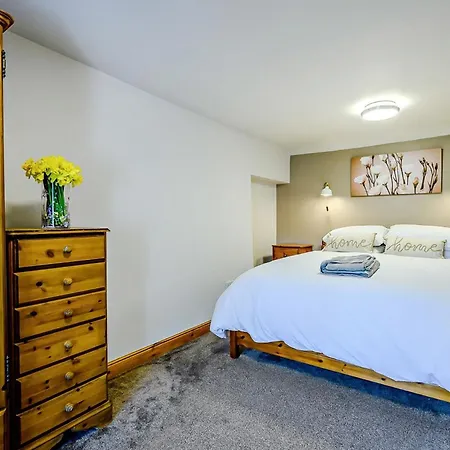 3 Bed In 91262 Casa de Férias