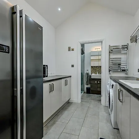 3 Bed In 91262 Casa vacanze