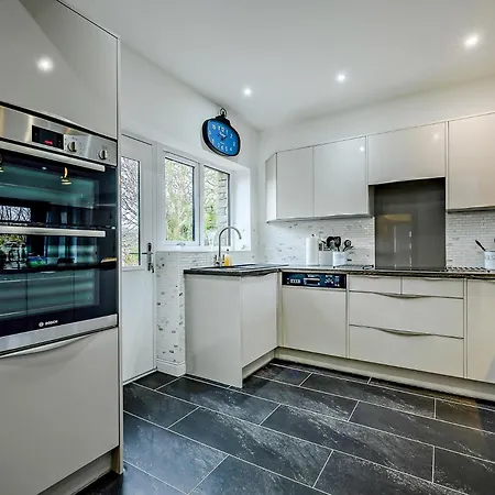 3 Bed In 91262 Hébergement de vacances *